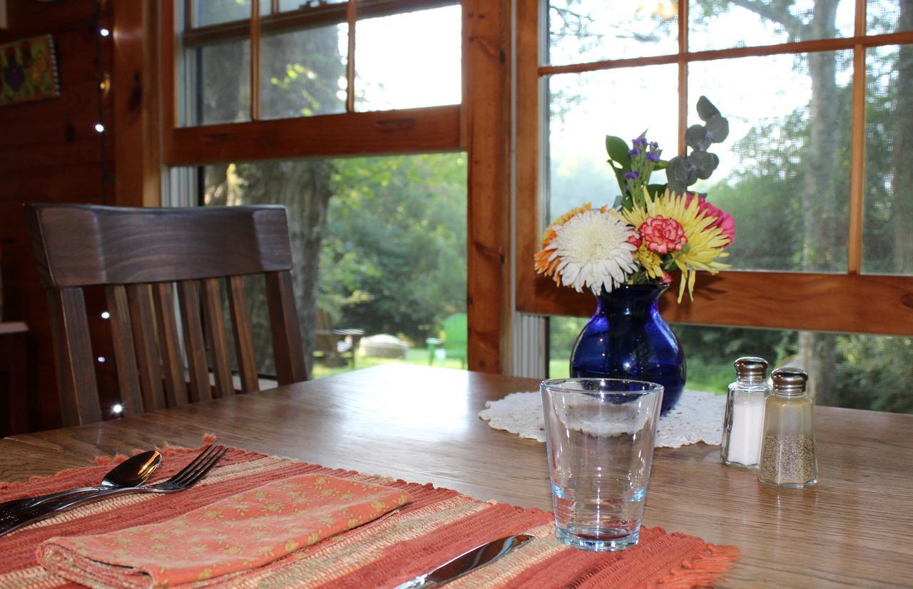 Henson Cove Place Bed And Breakfast W/Cabin 海厄沃西 外观 照片